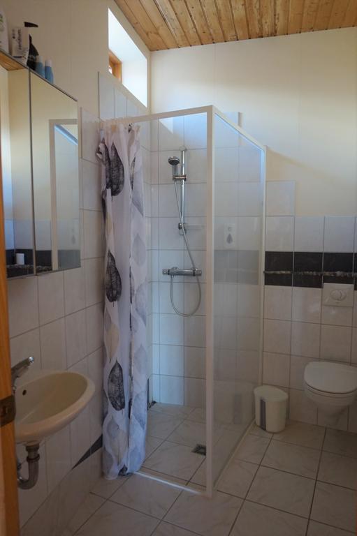 Skorrahestar Villa Neskaupstadur Ruang foto